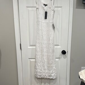 NWT Lulu's Women’s White Sheath Maxi Dress Scoop Neck Size Medium